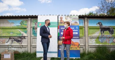 Hatalmas fertőtlenítőszer adomány a MOL-tól Hatalmas fertőtlenítőszer adomány a MOL-tól
